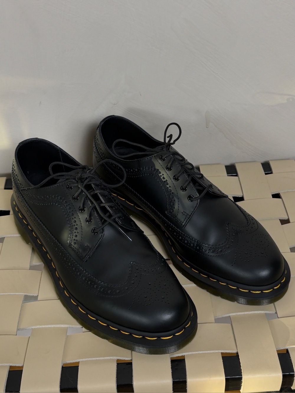Dr. Martens 3989 Men’s 11 Black Smooth Leather Brogue Shoes New No Box